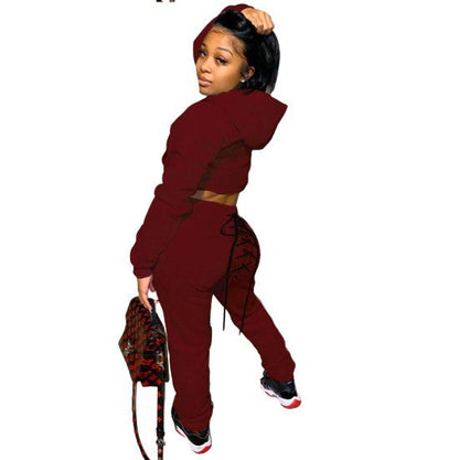 Lively and unique Complete