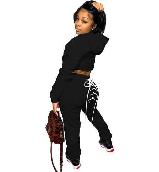 Lively and unique Complete