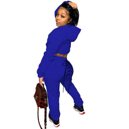 Lively and unique Complete