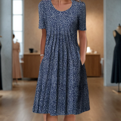 LD Wide dress with round neck, three-quarter sleeves and print pattern