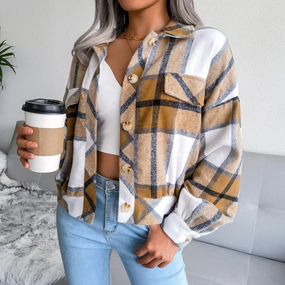Cheryl | Chic and Comfortable Women's Checkered Summer Jacket
