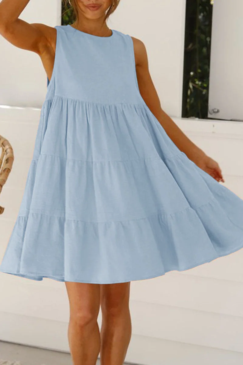LP | Princess dresses with round neckline and casual patches in one very trendy color