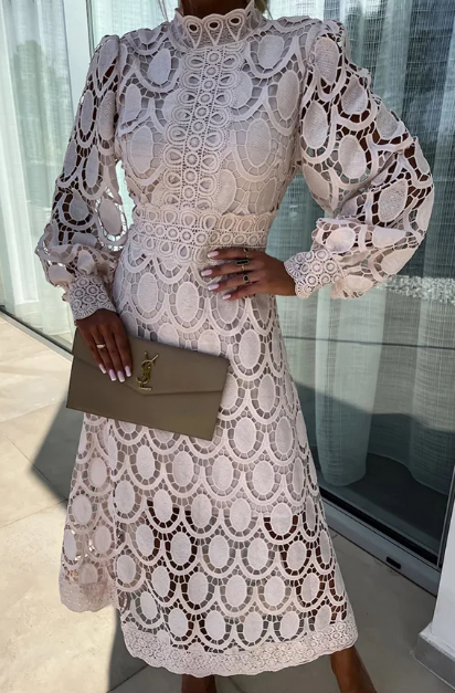 Mc | romantic, sensual and elegant midi dress