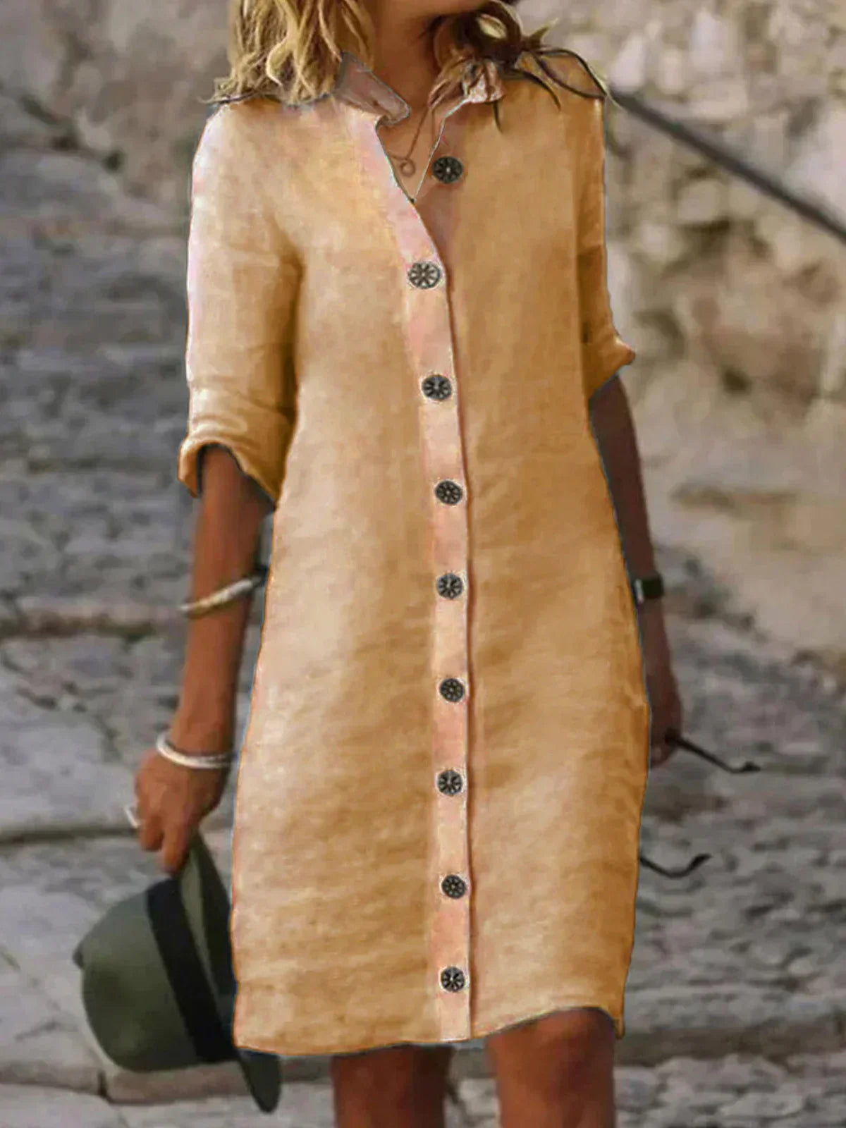 LP | Linen dress with buttons