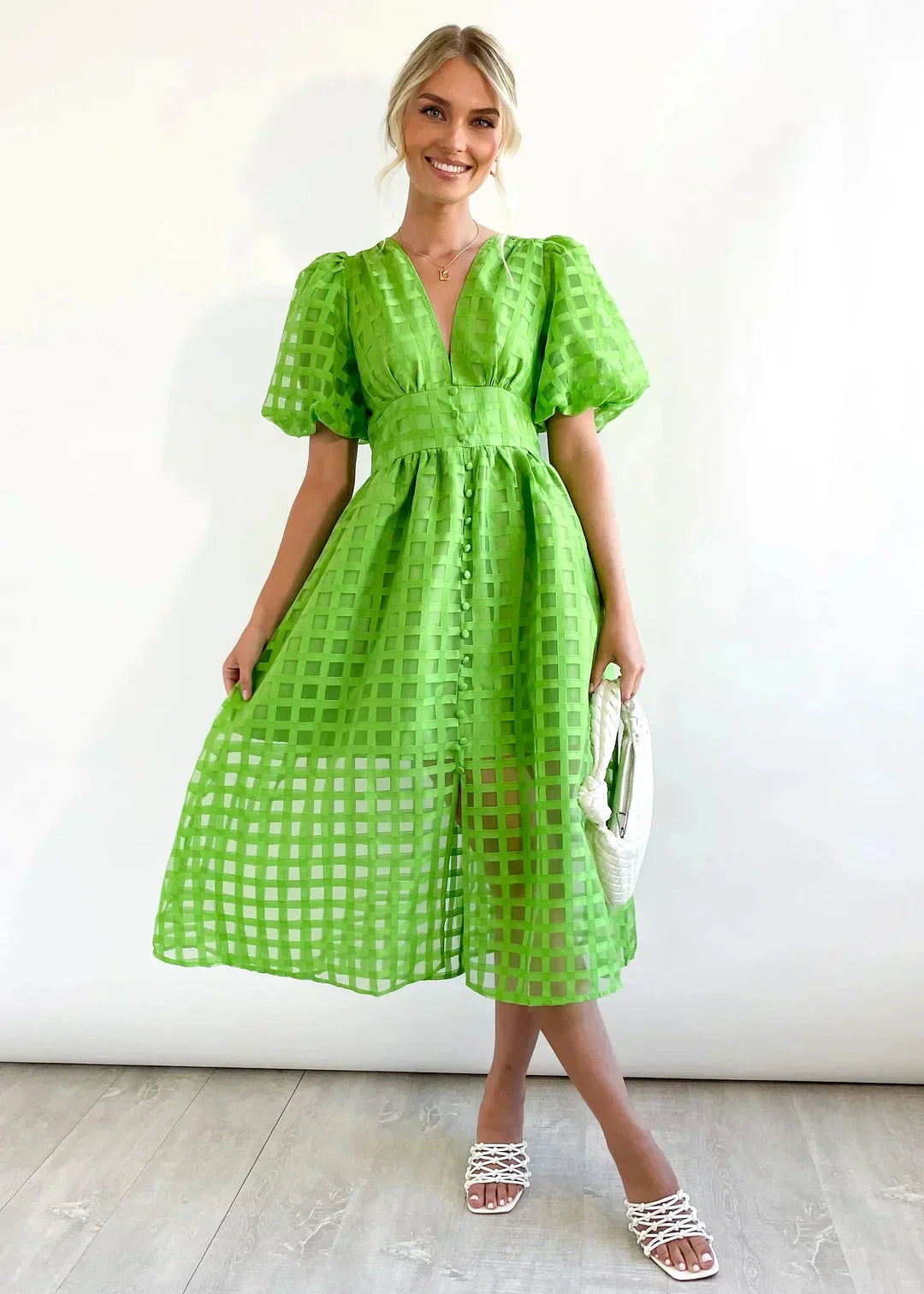 Checkered dress with ruffled sleeves