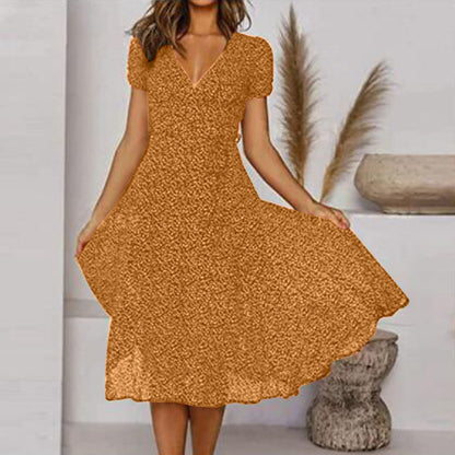 LD | Airy summer dress in A-line with V-neckline