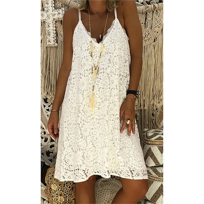 Strapless dress with lace details