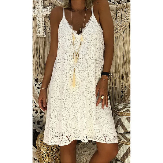 Strapless dress with lace details