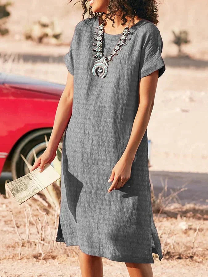 Mc | Summer midi dress with round neckline and short sleeves