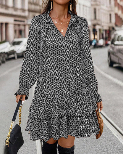 LP | Long-sleeved dress with camouflage print