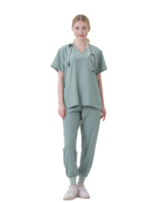 LP | Diamond Elegant and tailored winter dress