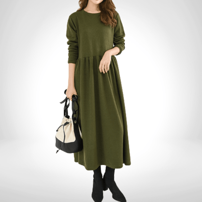 LP | Linnea Simple and elegant winter dress