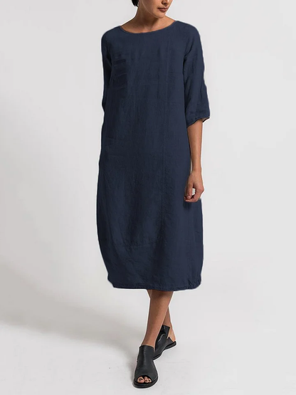 LP | Alice - One-color casual dress with round neckline and 3/4 sleeves