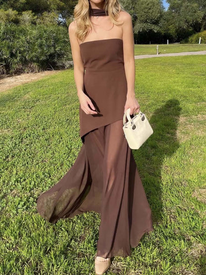 Elegant strapless dress with asymmetrical design for special occasions