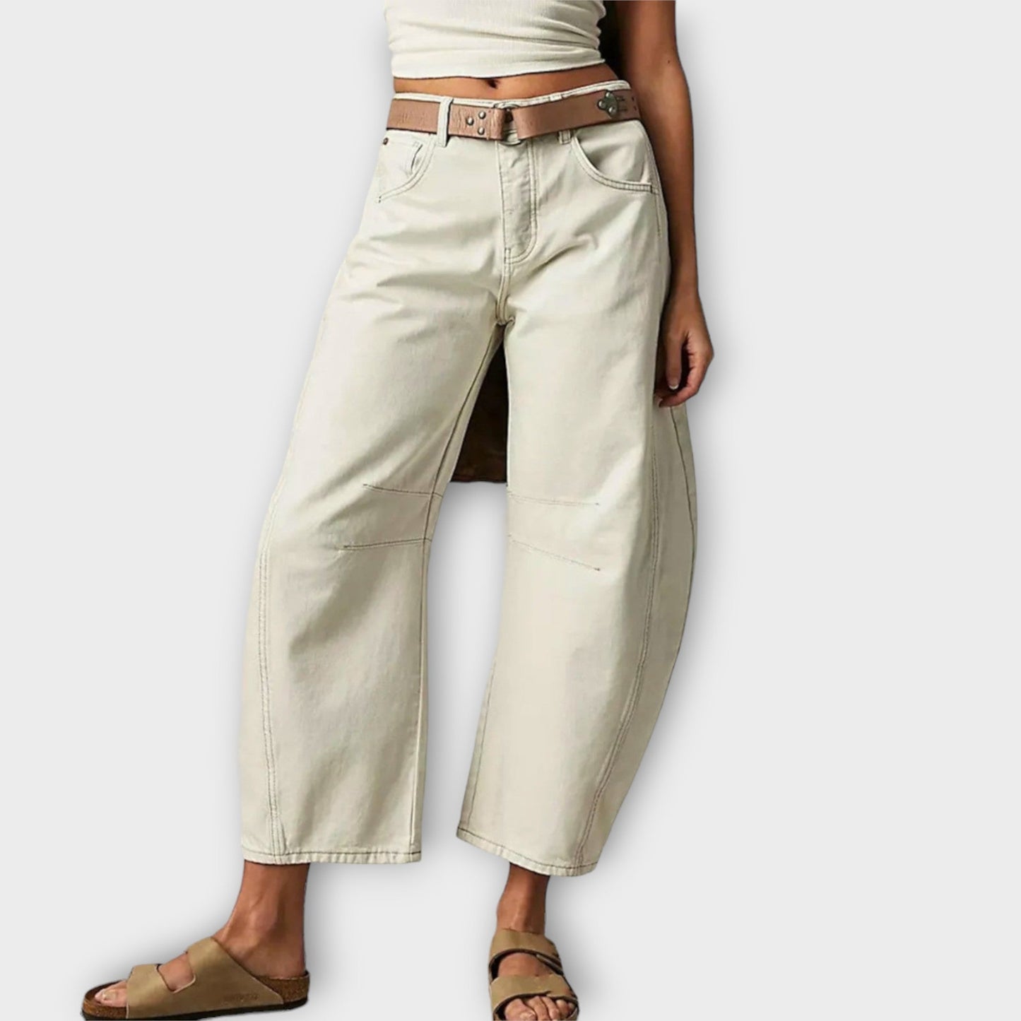 Women's wide-leg jeans
