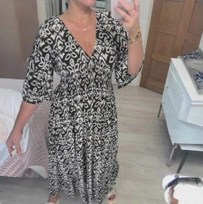 LP | Libby Modern and fashionable winter dress