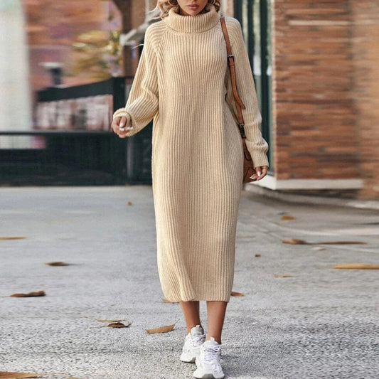 LP | Amandine classic and elegant winter dress