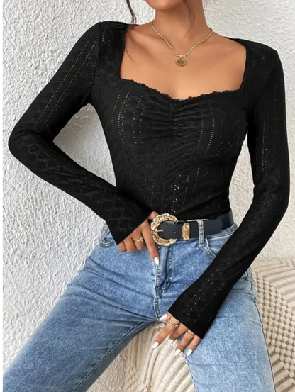 Yara | Fashionable - Embroidered long-sleeved top