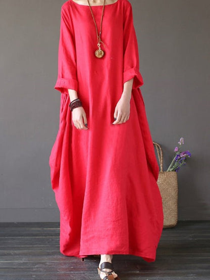 Loose-fitting women's dress in large size