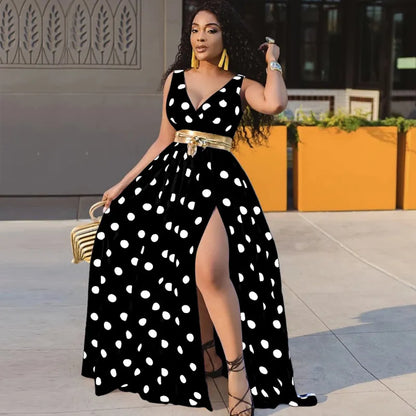 Dress with deep neckline and open back with gold dots