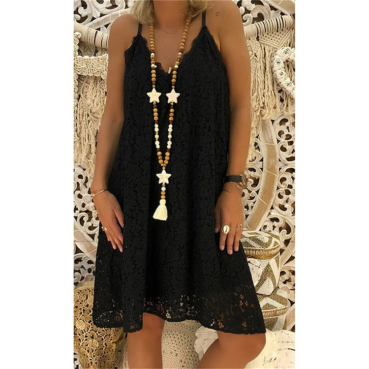 Strapless dress with lace details