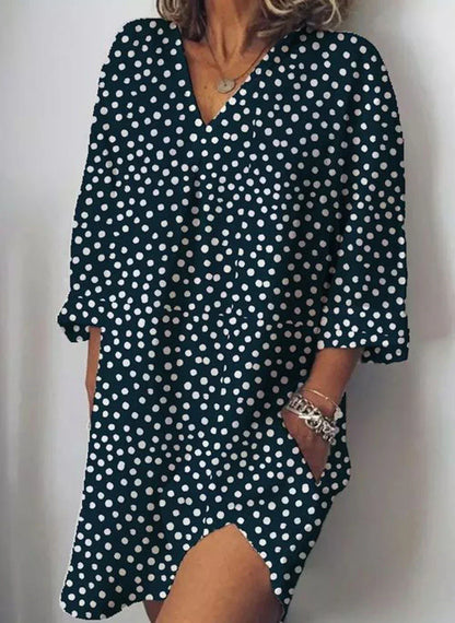 LP | Comfortable, loose-fitting tunic dress with floral pattern