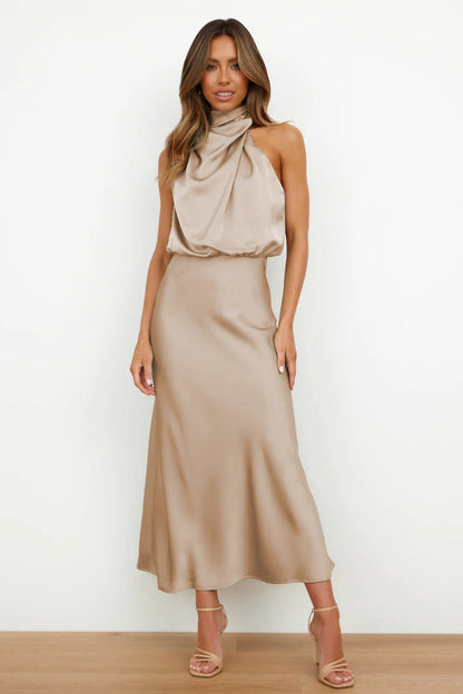 Elegant long dress with an asymmetrical neckline and sophisticated design