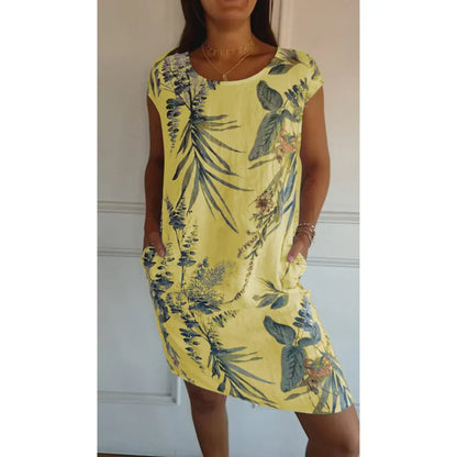 LD dress with round neckline