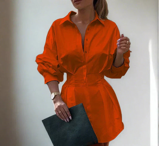 Mc | Buttoning-in-the-waist-of-the-shirt-with-turned-collar.