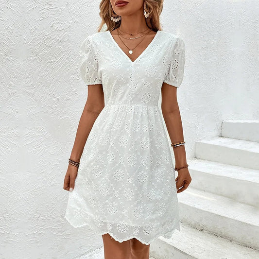 Playful summer dress with embroidery