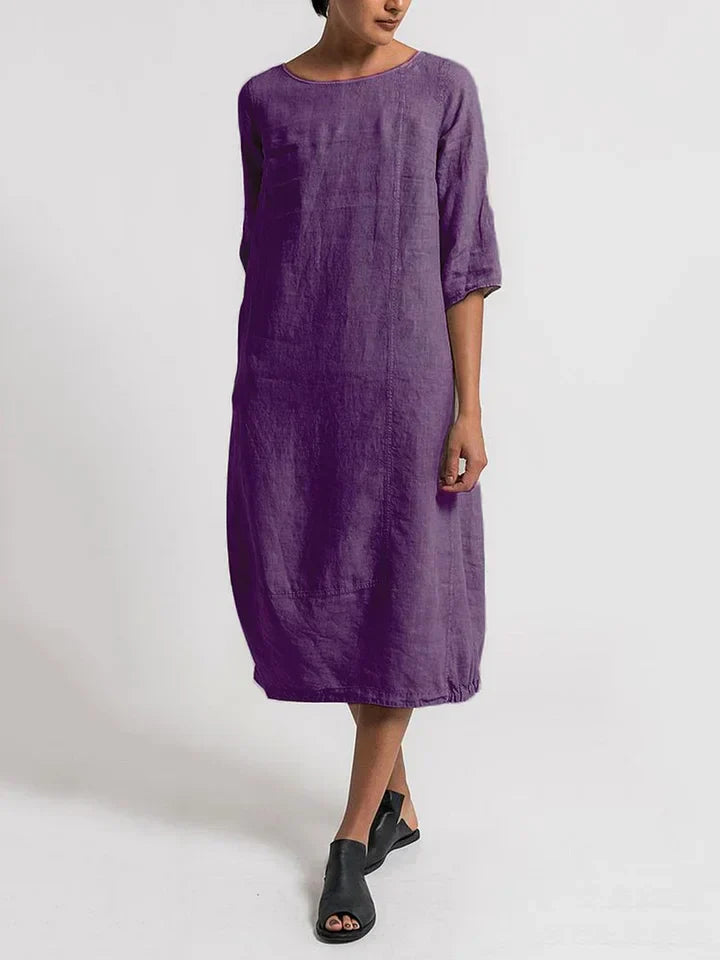 LP | One-color casual dress with round neckline and 3/4 sleeves
