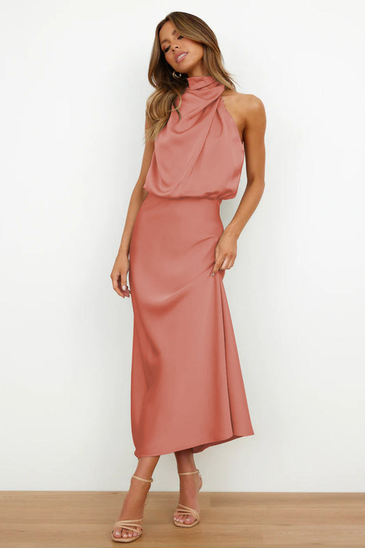 Elegant long dress with an asymmetrical neckline and sophisticated design