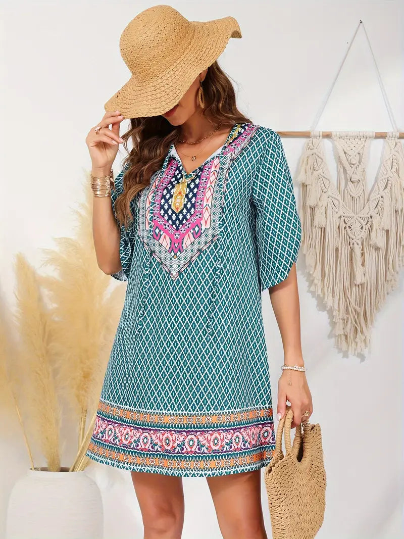 LP | Charming tunic dress with boho print and V-neckline