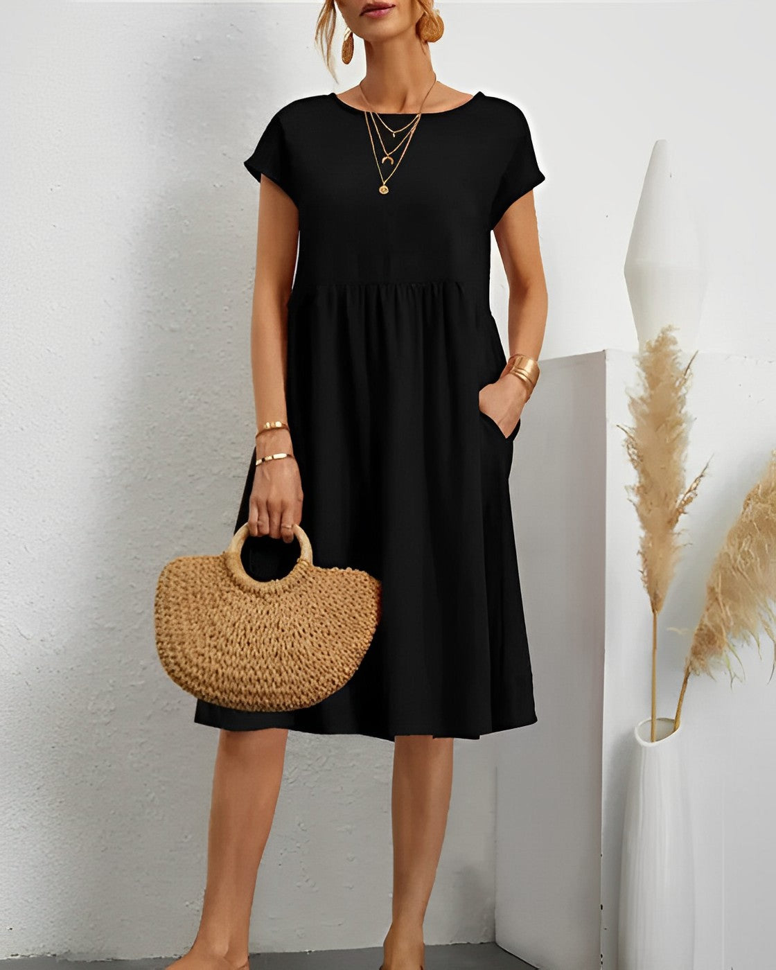 LP | Amarise Elegant and timeless summer dress
