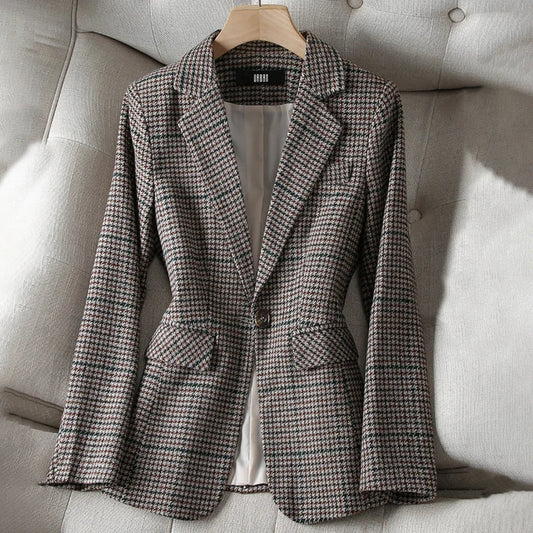 Clotilde | Chic and Comfortable Women's Checkered Blazer Jacket