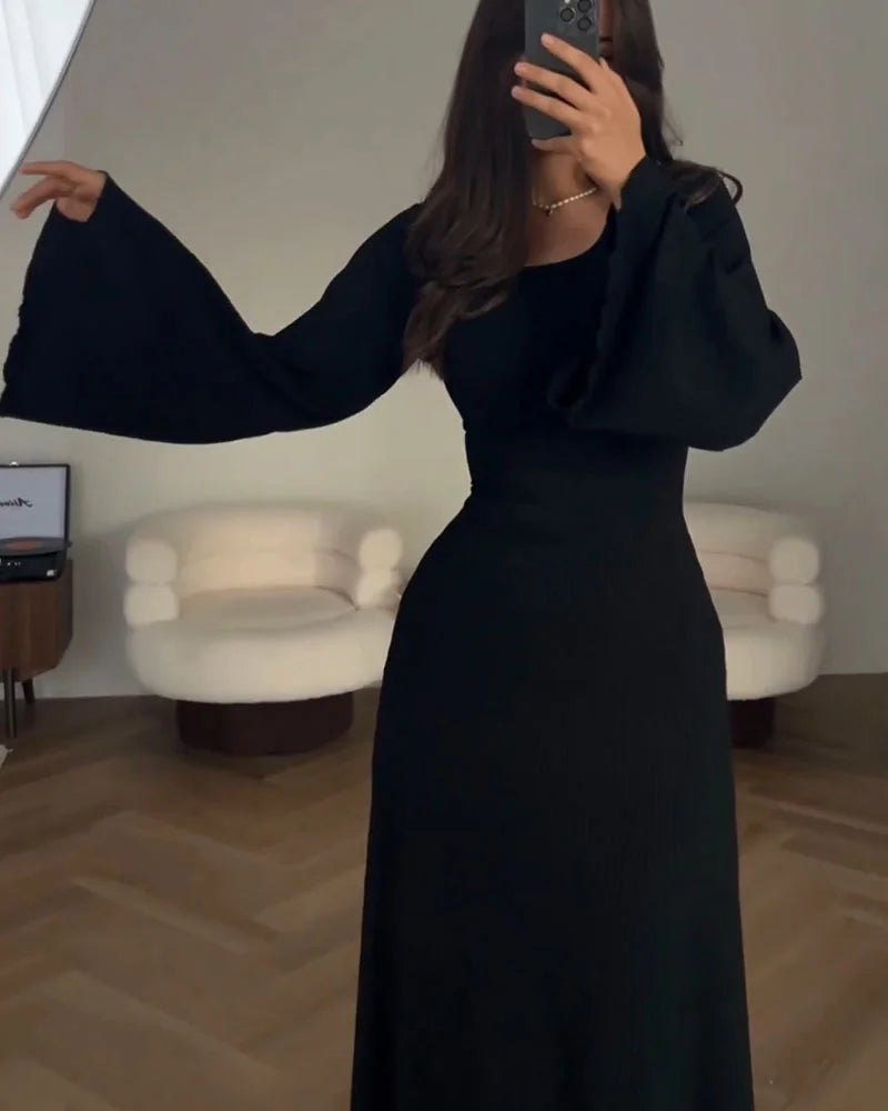 LP | Casual and relaxed winter dress by Karline