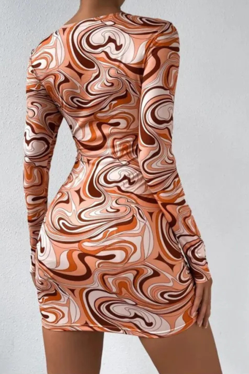 Aven | Fitted and flared casual dress