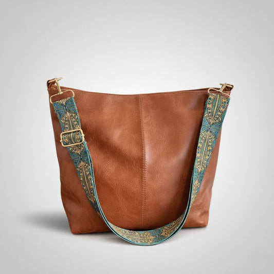 Chelsey's Vintage Charm | Leather Shoulder Bag