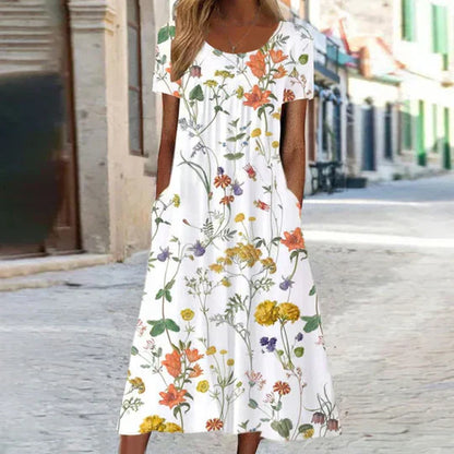 Mc | Summer dress with bohemian floral pattern.