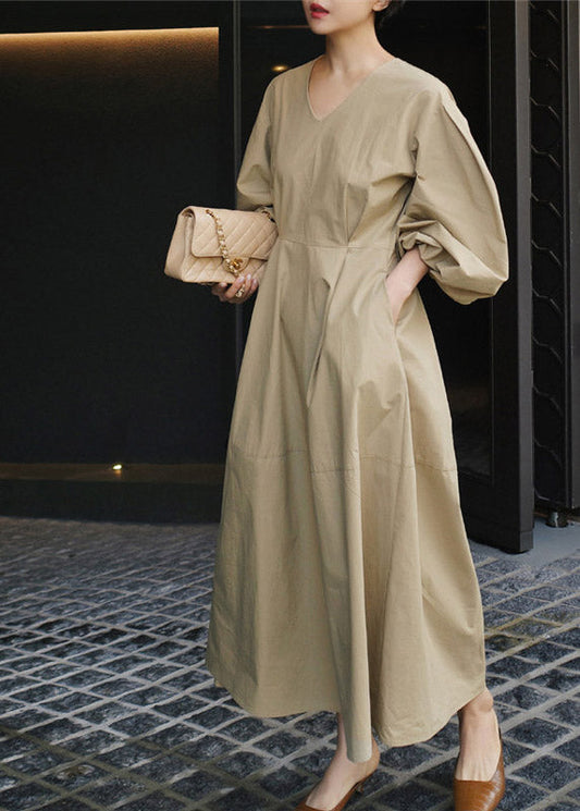 Mc | Long-sleeved patchwork dress with pointed neckline