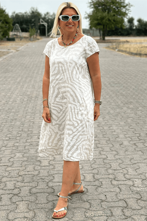 Mc | Mid-length viscose dress with zebra print and round neckline