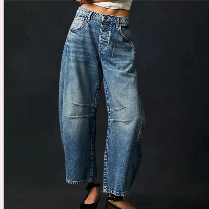 Trendy wide-leg jeans for women