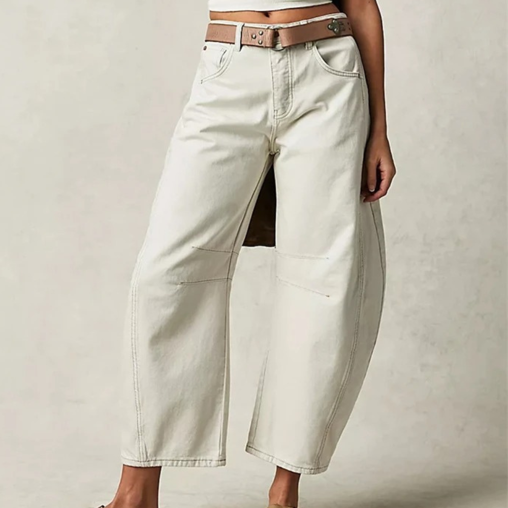 Trendy wide-leg jeans for women