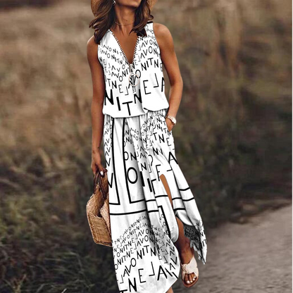 LP | Women's maxi dress with text print