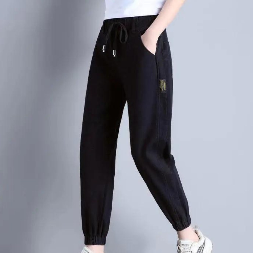 Lucrezia - Women's casual jeans with adjustable drawcord