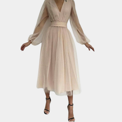 LP | Lynette Timelessly Elegant Summer Dress