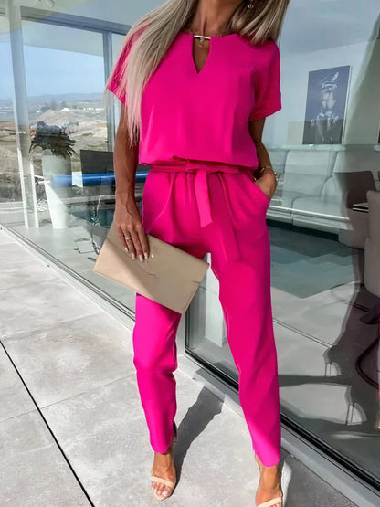 Jumpsuit with pointed neckline - Cam