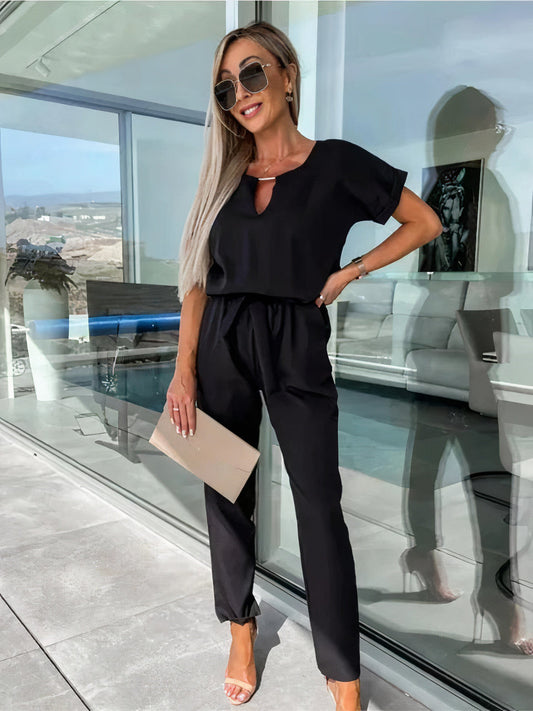 Jumpsuit with pointed neckline - Cam
