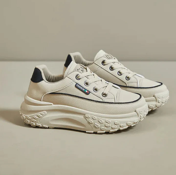 LP | Chic and relaxed shoes in general