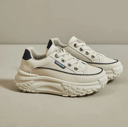 LP | Chic and relaxed shoes in general